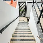 Flat Moderno Com Wi-Fi E Smart Tv - 3 Min Da Rodoviaria E Proximo A Praia Do Forte