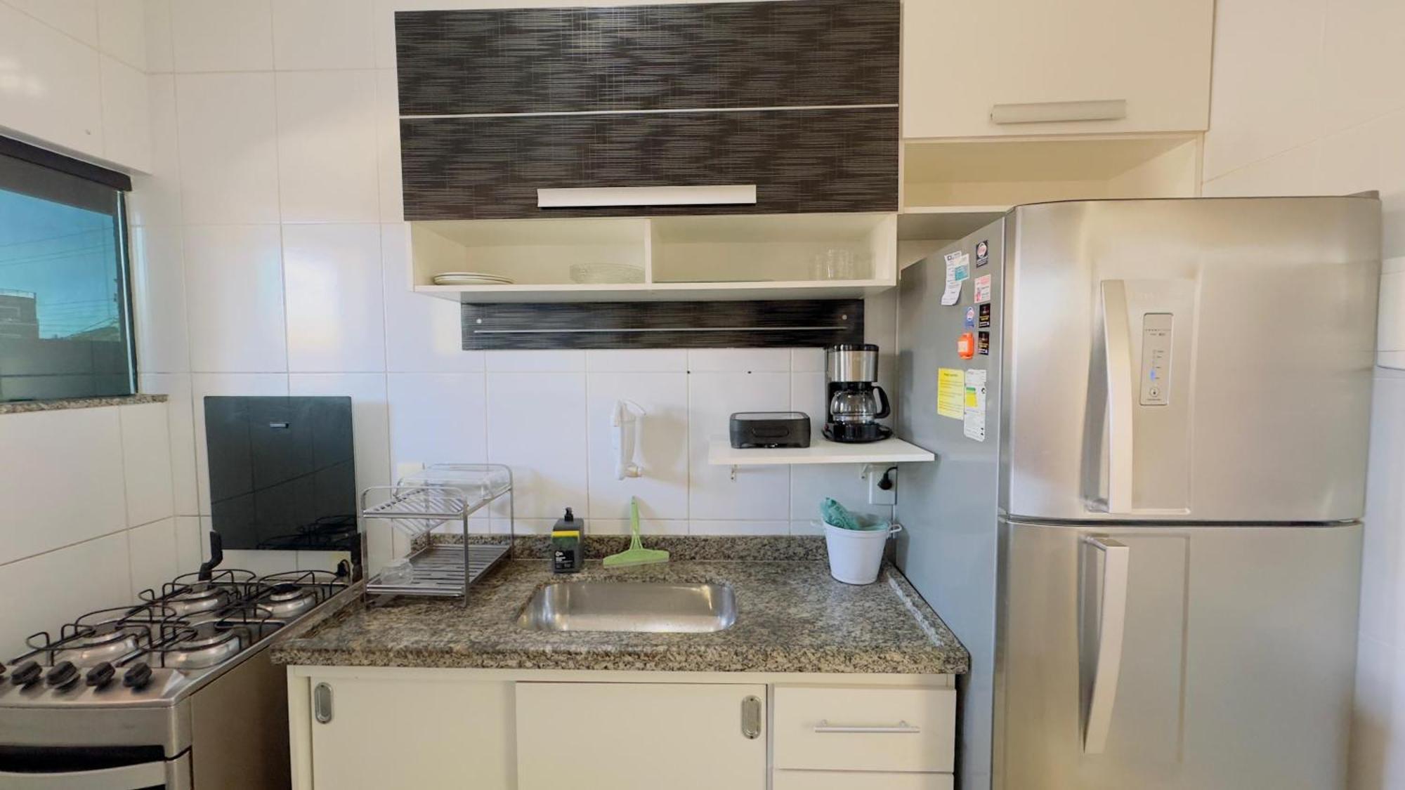 Apartamento Flat Moderno Com Wi-fi E Smart Tv - 3 Min Da Rodoviaria E Proximo A Do Cabo Frio